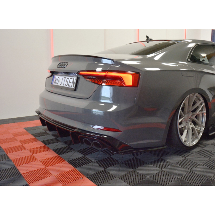 Splittery Tylne Boczne Audi S5 F5 Coupe
