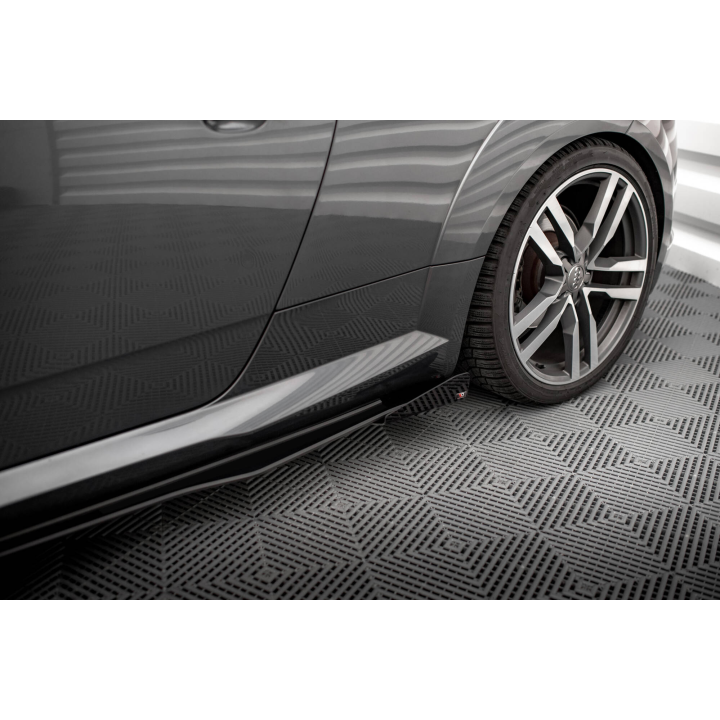 Dokładki progów Street Pro + Flaps Audi TT S / S-Line 8S