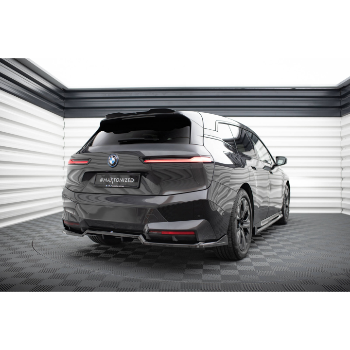 Zestaw Splitterów BMW iX M-Pack i20