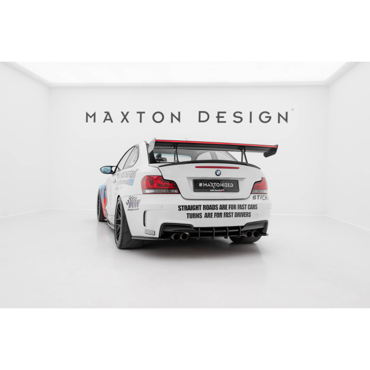 Karbonowy Spoiler Z Górnymi Mocowaniami + LED BMW 1 M E82