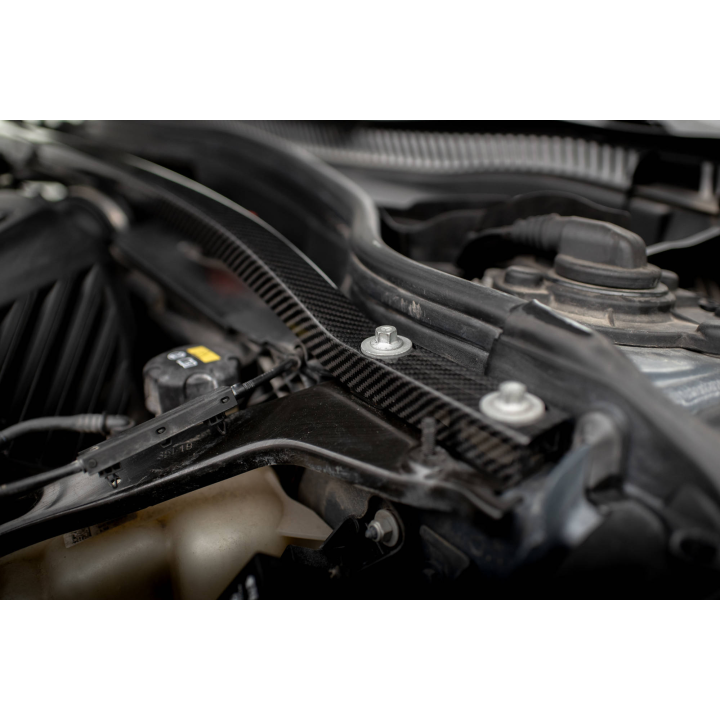 Karbonowa Osłona Rozpórki BMW M135i F40 / F70