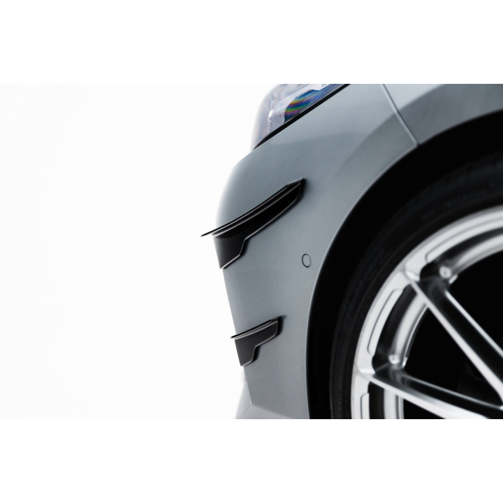 Canards(owiewki przedniego zderzaka) BMW M135i F70