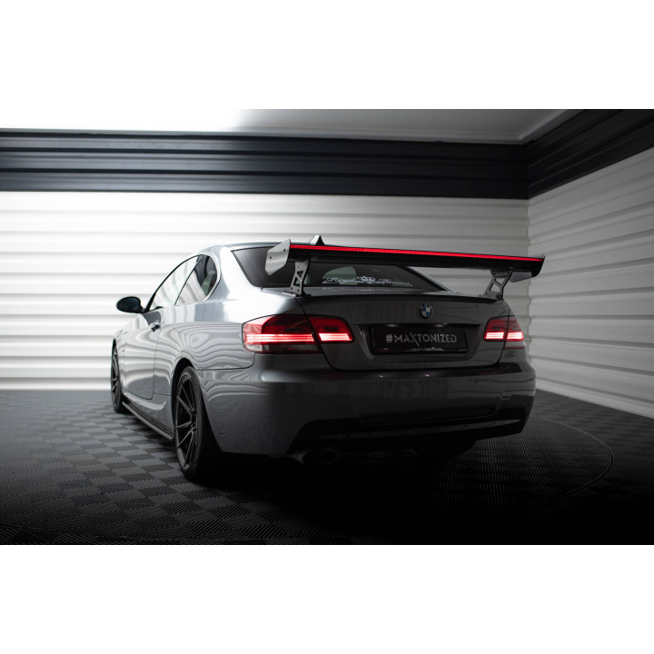 Karbonowy Spoiler Z Zewnętrznymi Wspornikami + LED BMW 3 / M3 Coupe E92