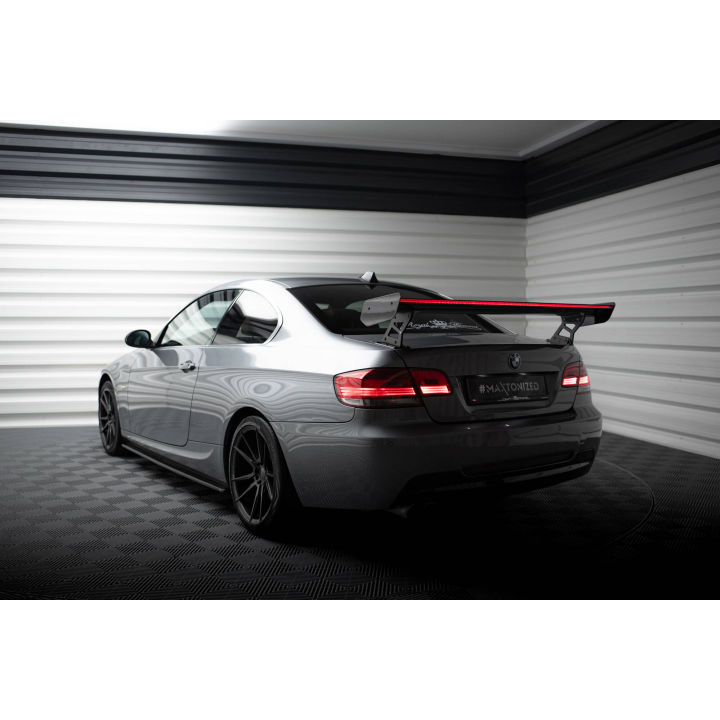 Karbonowy Spoiler Z Zewnętrznymi Wspornikami + LED BMW 3 / M3 Coupe E92