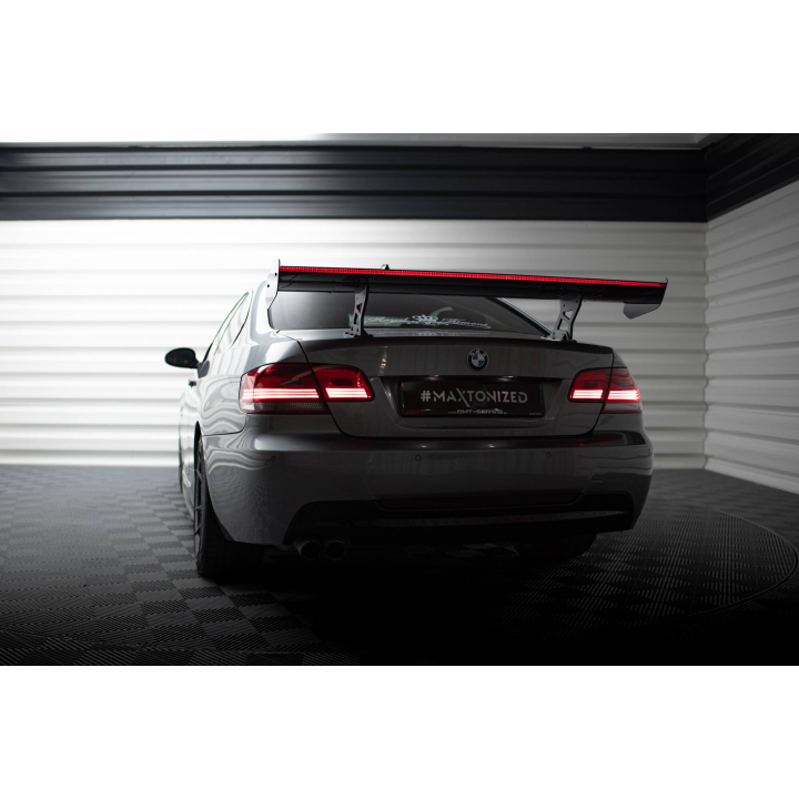 Karbonowy Spoiler Z Wewnętrznymi Wspornikami + LED BMW 3 / M3 Coupe E92