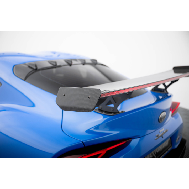 Karbonowy Spoiler Z Zewnętrznymi Wspornikami + LED Toyota Supra Mk5
