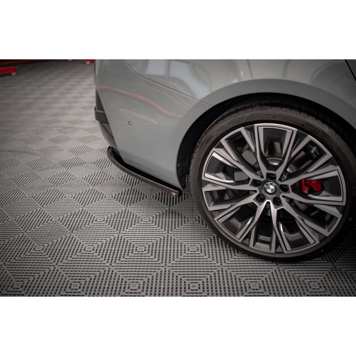 Splittery Tylne Boczne V.1 BMW 4 Gran Coupe M-Pack G26
