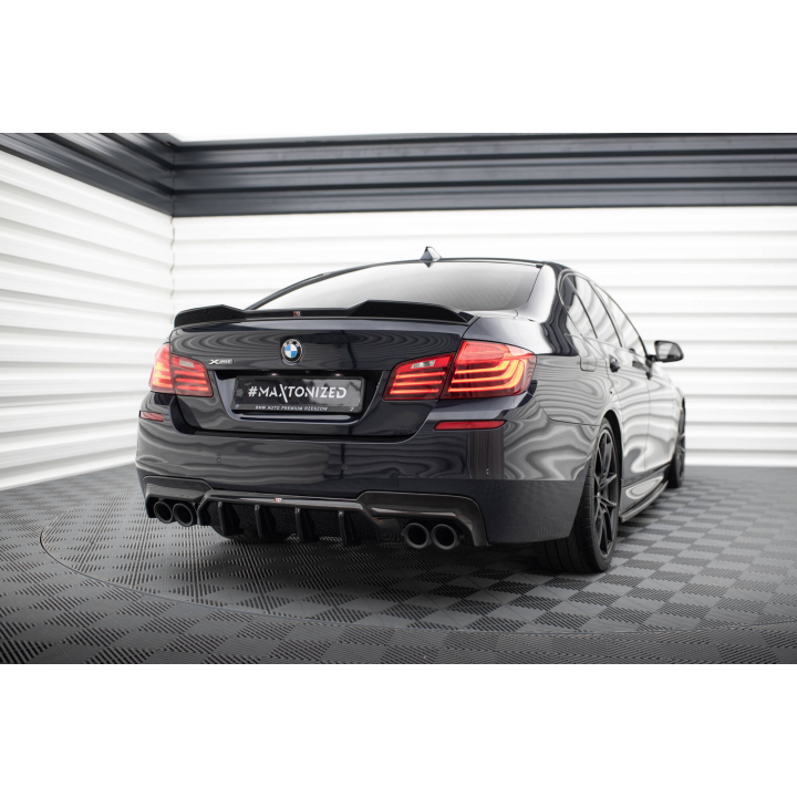 Dokładka Tylna V.2 BMW 5 M-Pack F10 / F11 (Wersja z dwoma podwójnymi wydechami)