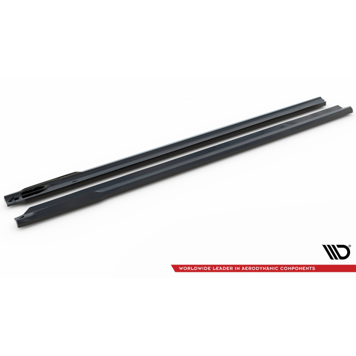 Dokładki Progów V.1 BMW 740d xDrive M-pack / 740i xDrive M-Pack G70