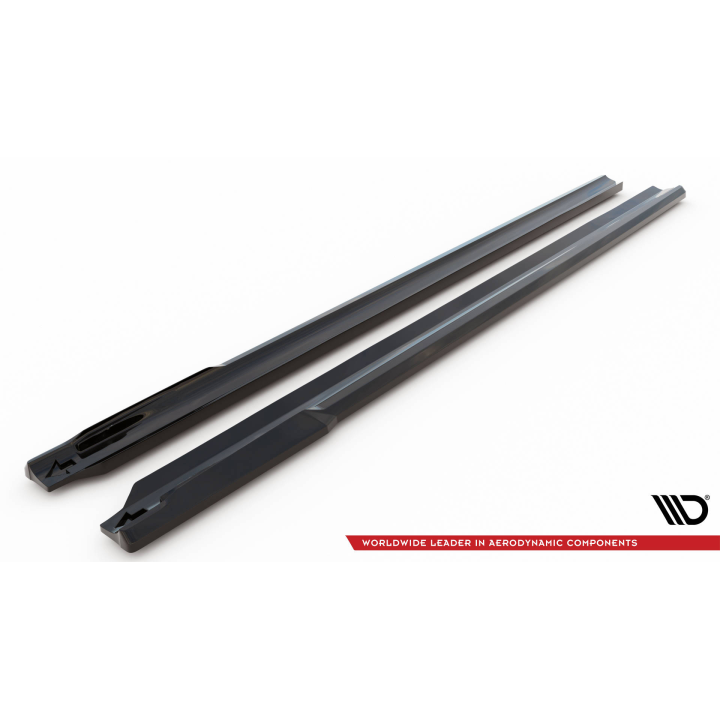 Dokładki Progów V.1 BMW 740d xDrive M-pack / 740i xDrive M-Pack G70