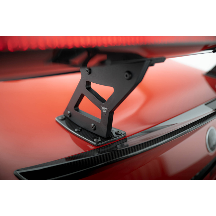 Karbonowy Spoiler Z Wewnętrznymi Wspornikami + LED BMW M2 G87
