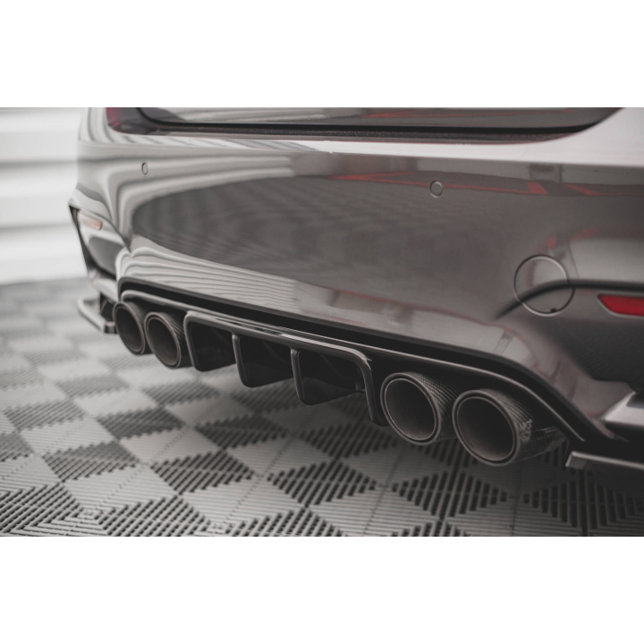 Dokładka Tylna BMW M4 F82