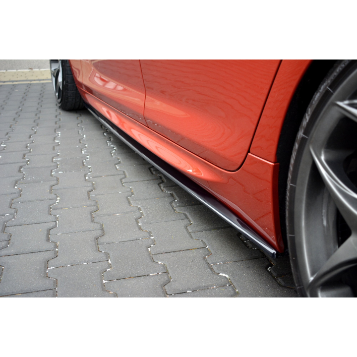 DOKŁADKI PROGÓW BMW M6 GRAN COUPÉ