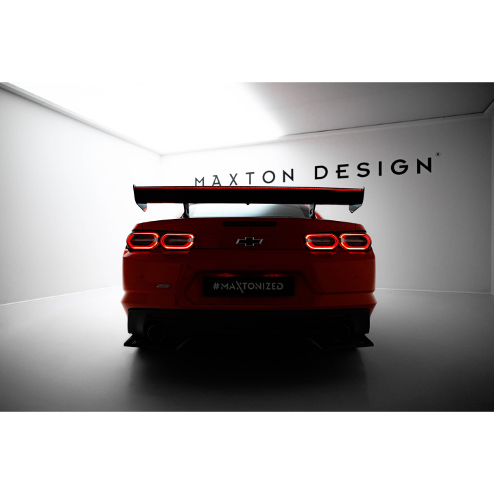 Karbonowy Spoiler Z Wewnętrznymi Wspornikami + LED Chevrolet Camaro SS Mk6 Facelift