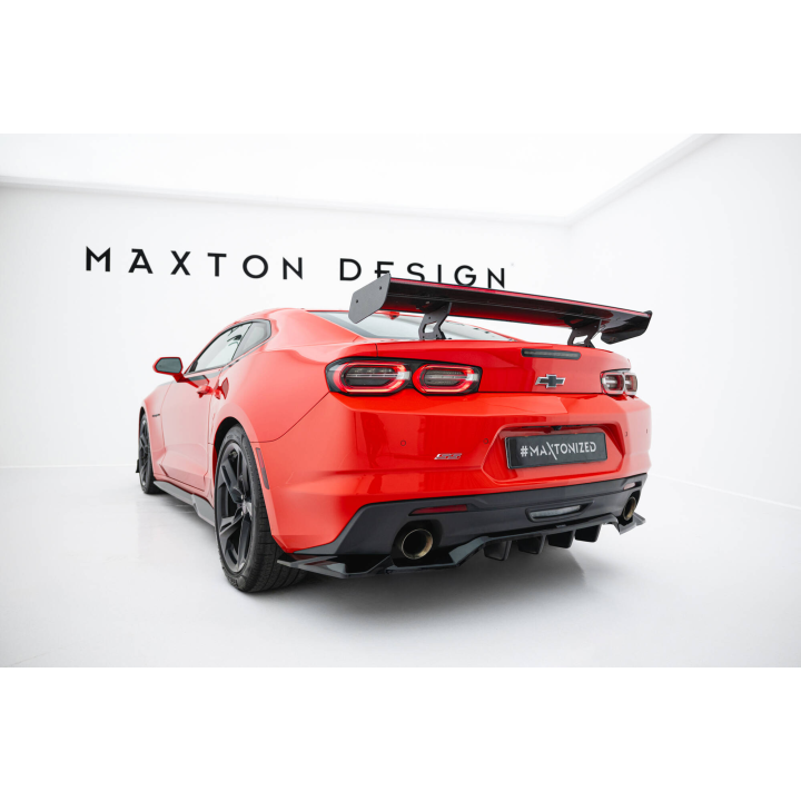 Karbonowy Spoiler Z Wewnętrznymi Wspornikami + LED Chevrolet Camaro SS Mk6 Facelift