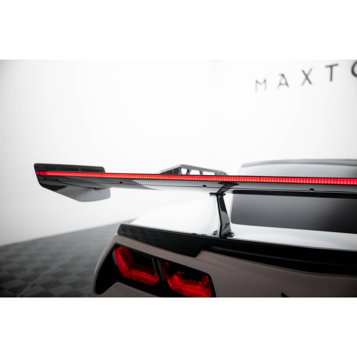 Karbonowy Spoiler Z Górnymi Mocowaniami + LED Chevrolet Corvette Stingray / Grand Sport C7
