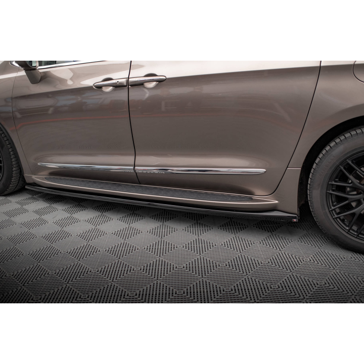 Dokładki Progów V.1 Chrysler Pacifica Mk2