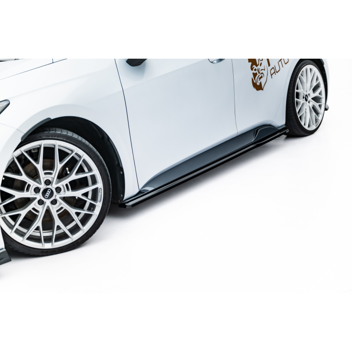 Dokładki Progów Cupra Born Mk1