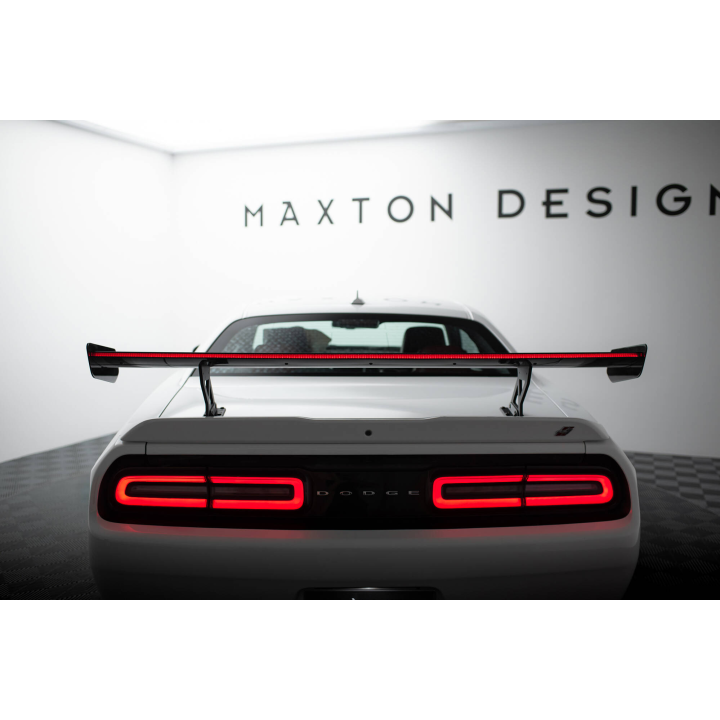 Karbonowy Spoiler + LED Dodge Challenger Mk3