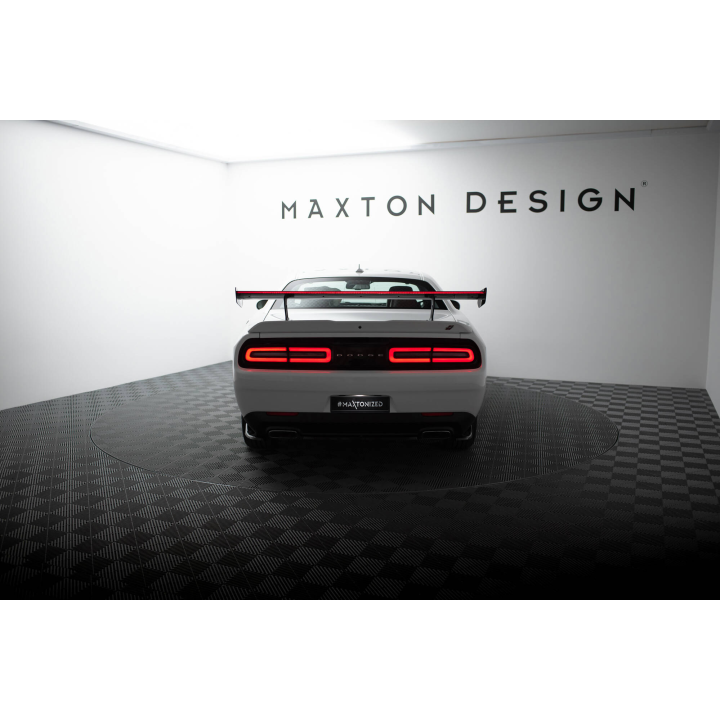Karbonowy Spoiler + LED Dodge Challenger Mk3