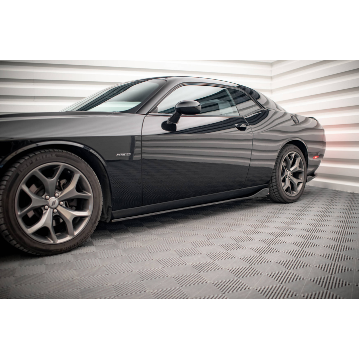 Dokładki Progów Dodge Challenger RT Mk3 Facelift