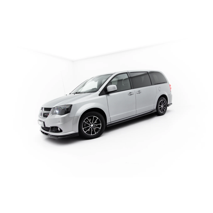 Dokładki Progów Dodge Grand Caravan Mk5 Facelift