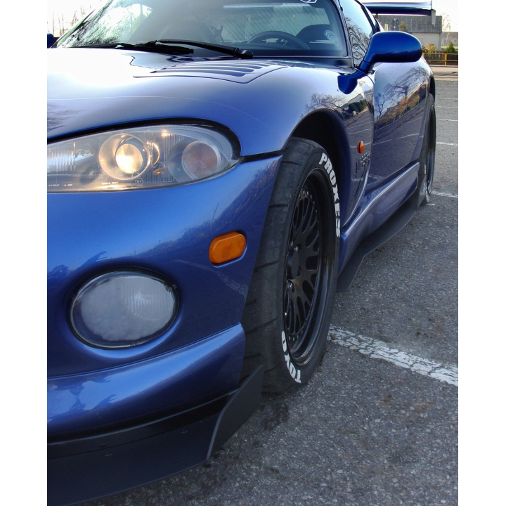 DOKŁADKI PROGÓW RACING DODGE VIPER GTS