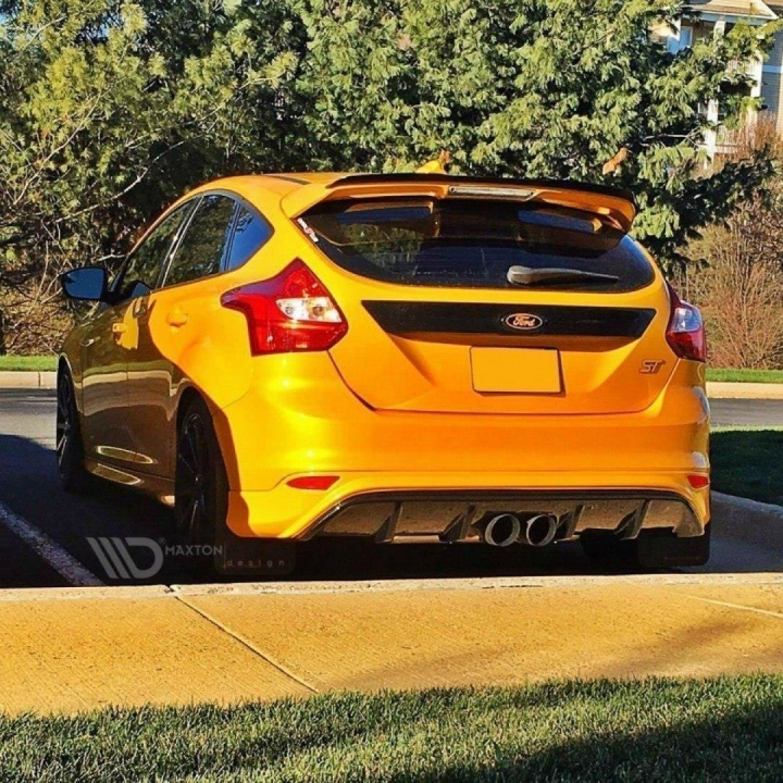 Dokładka Tylna Ford Focus ST Mk3 (RS Look)