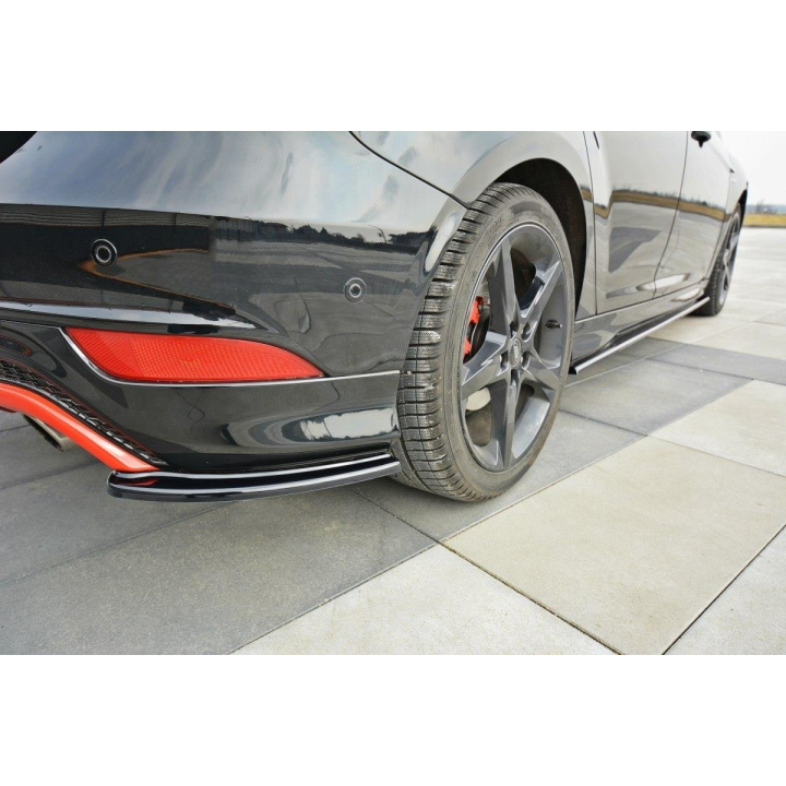 Splittery Tylne Boczne Ford Focus ST-Line Mk3 FL