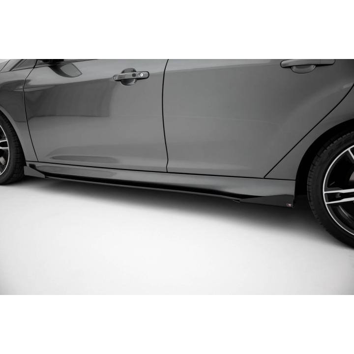 Dokładki progów Street Pro + Flaps Ford Focus ST Mk3 Facelift