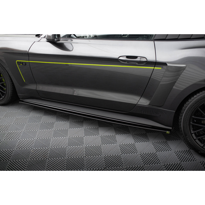 Dokładki Progów Ford Mustang GT Mk6