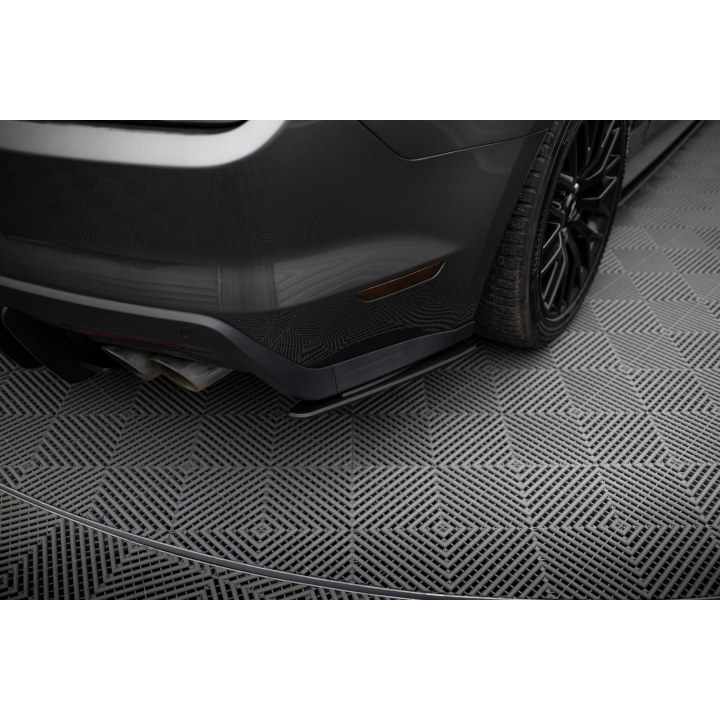 Splittery Tylne Boczne Street Pro Ford Mustang GT Mk6