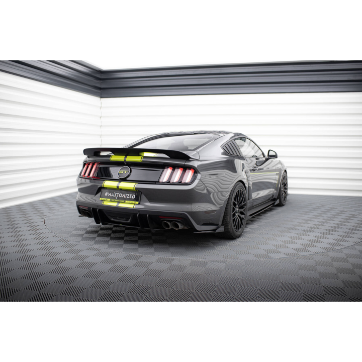 Splittery Tylne Boczne Street Pro + Flaps Ford Mustang GT Mk6