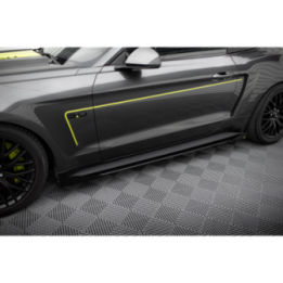 Dokładki progów Street Pro + Flaps Ford Mustang GT Mk6