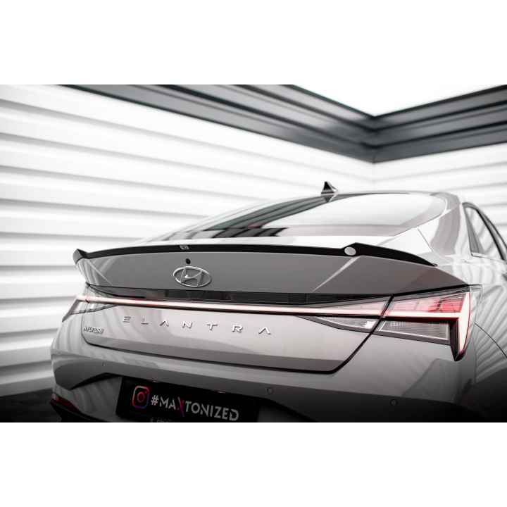 Spoiler Cap Hyundai Elantra Mk7