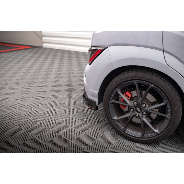 Splittery Tylne Boczne V.1 + Flaps Hyundai Kona N Mk1