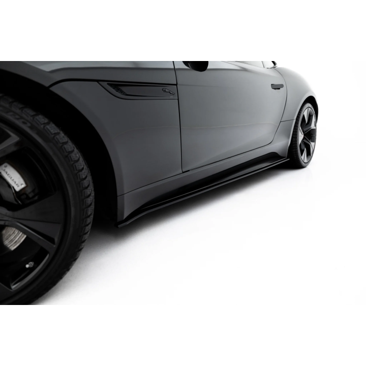 Dokładki progów Street Pro Jaguar F-Type X152 Facelift 2