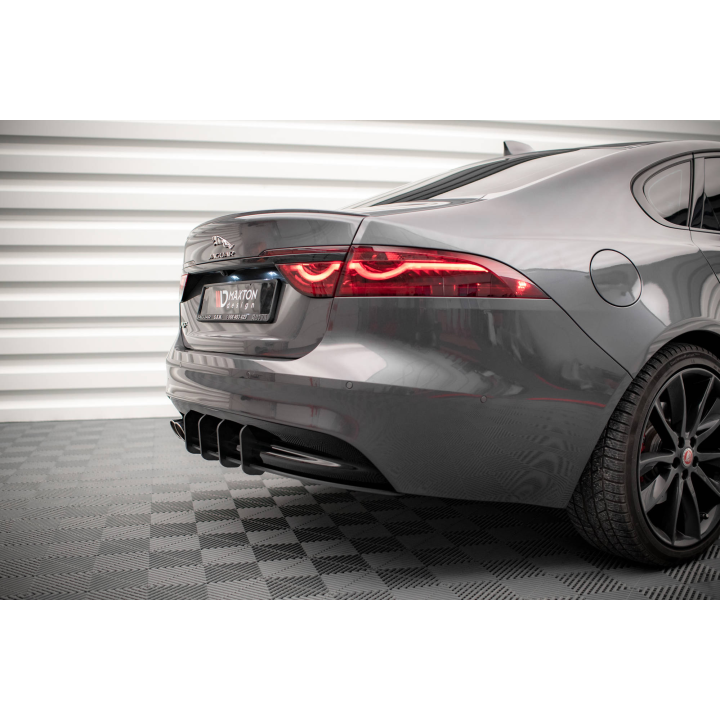 Dyfuzor Tylny Street Pro Jaguar XF R-Sport Mk2