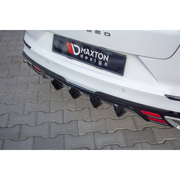 Tylna Dokładka Kia ProCeed GT Mk1