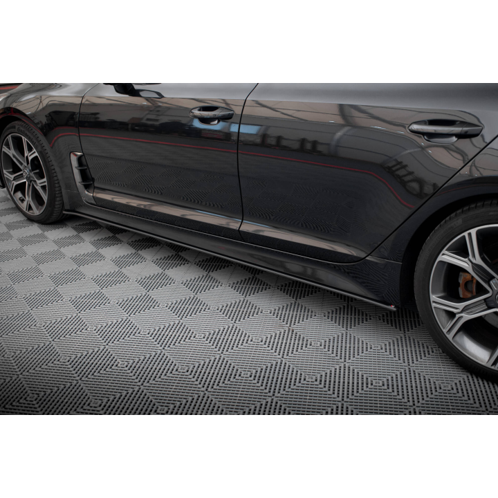 Dokładki progów Street Pro Kia Stinger GT / GT-Line / Standard Mk1