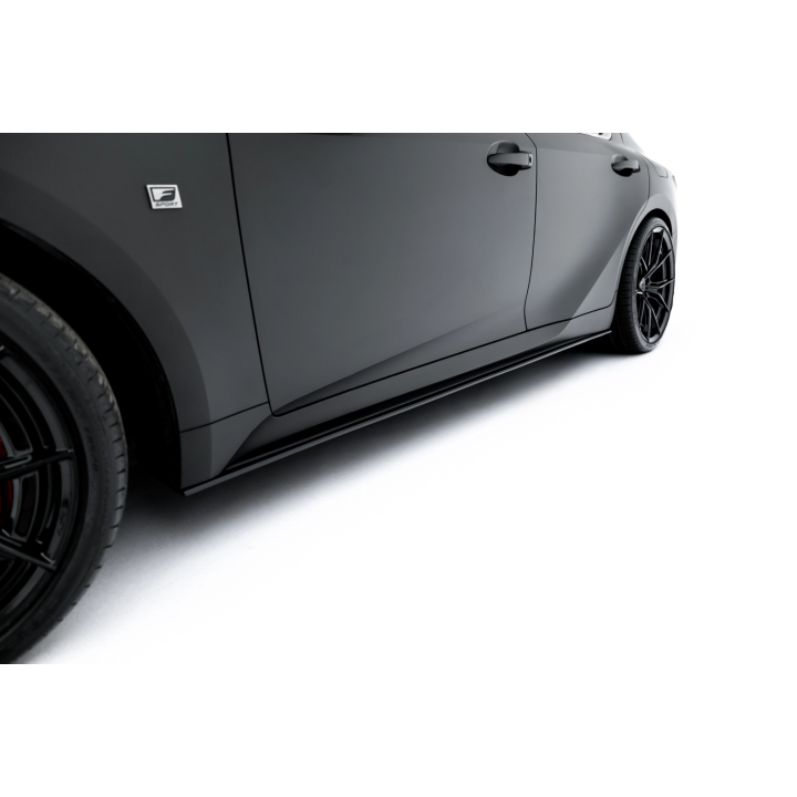Dokładki progów Street Pro Lexus IS 500 Mk3 Facelift 2 (XE30)