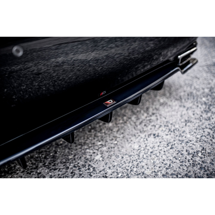 Splitter Tylny (Z Dyfuzorem) Lexus LS Mk4 Facelift