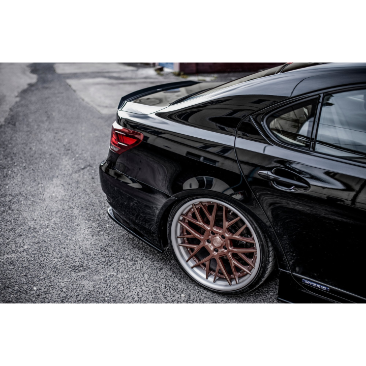 Splitter Tylny (Z Dyfuzorem) Lexus LS Mk4 Facelift