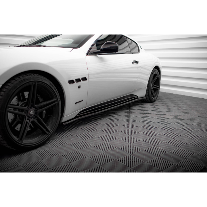 Dokładki Progów Maserati Granturismo S Mk1