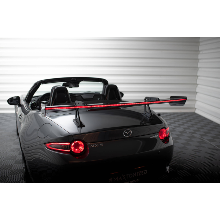 Karbonowy Spoiler Z Górnymi Mocowaniami + LED Mazda MX-5 ND (Mk4)