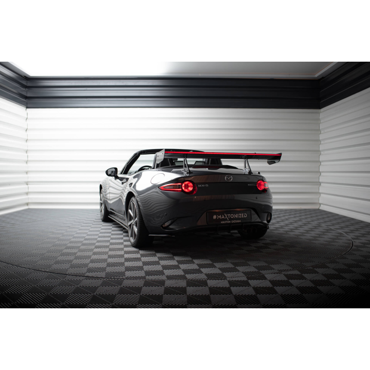 Karbonowy Spoiler Z Górnymi Mocowaniami + LED Mazda MX-5 ND (Mk4)
