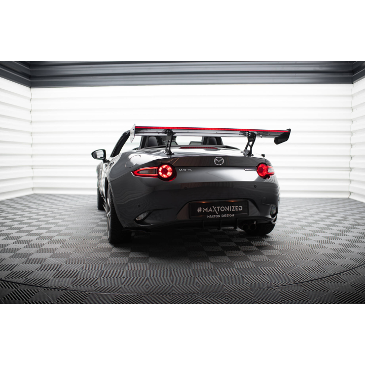 Karbonowy Spoiler Z Wewnętrznymi Wspornikami + LED Mazda MX-5 ND (Mk4)