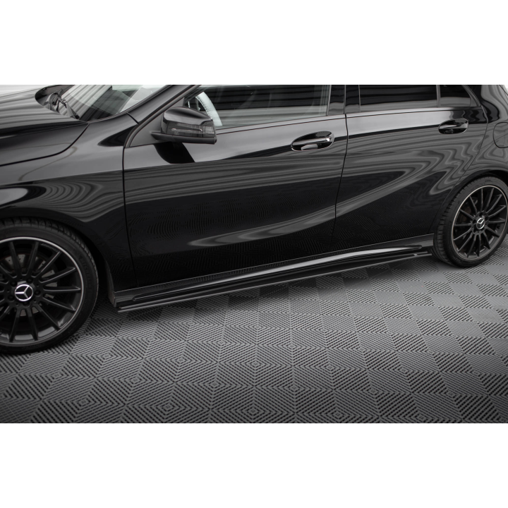 Dokładki progów Street Pro Mercedes-Benz A AMG-Line W176 Facelift