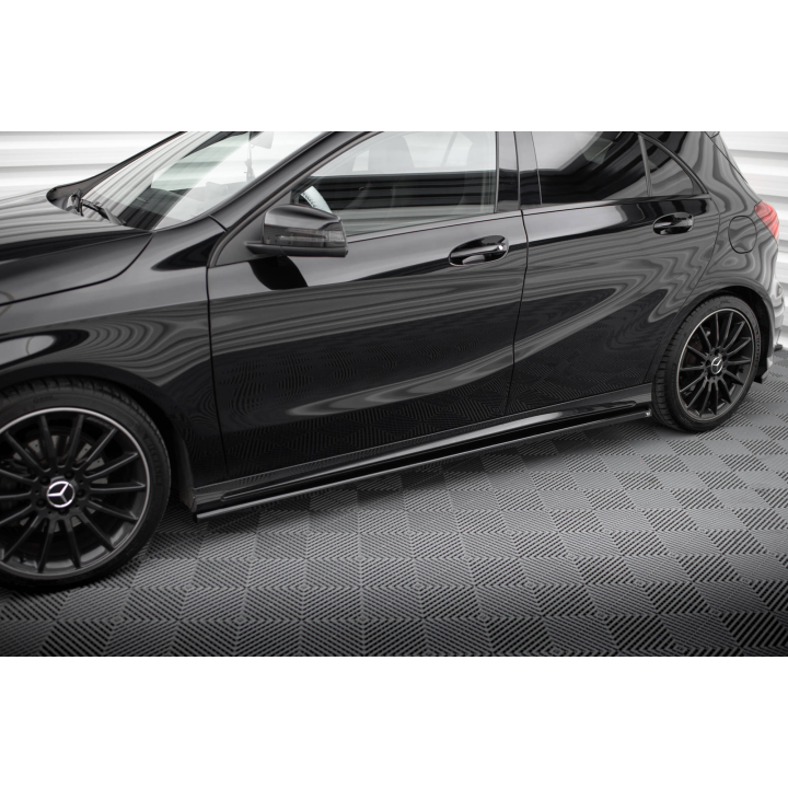 Dokładki Progów Mercedes-Benz A AMG-Line W176 Facelif