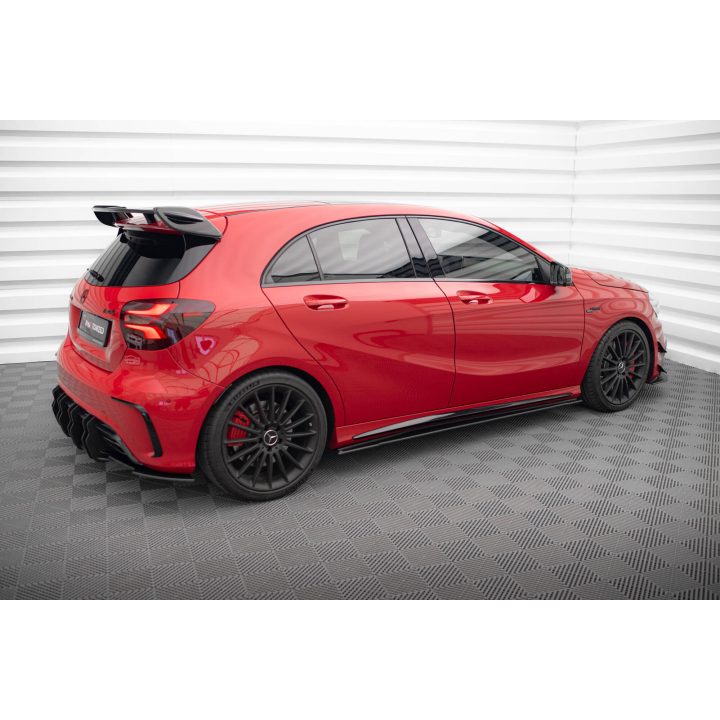 Dokładki progów Street Pro Mercedes-Benz A 45 AMG W176 Facelift
